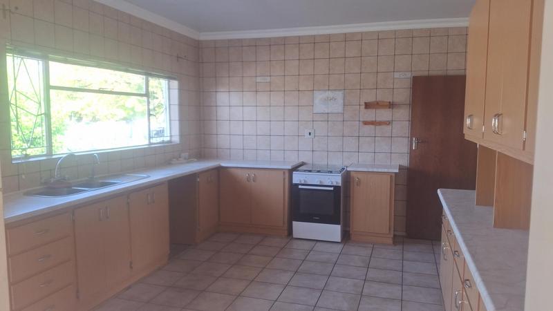 To Let 4 Bedroom Property for Rent in Meyerhof Free State